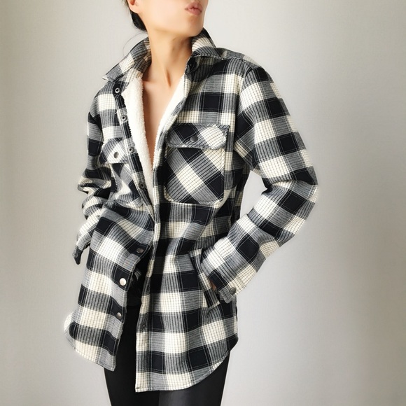 Boyfriend faux shearling jacket - Picture 7 of 8